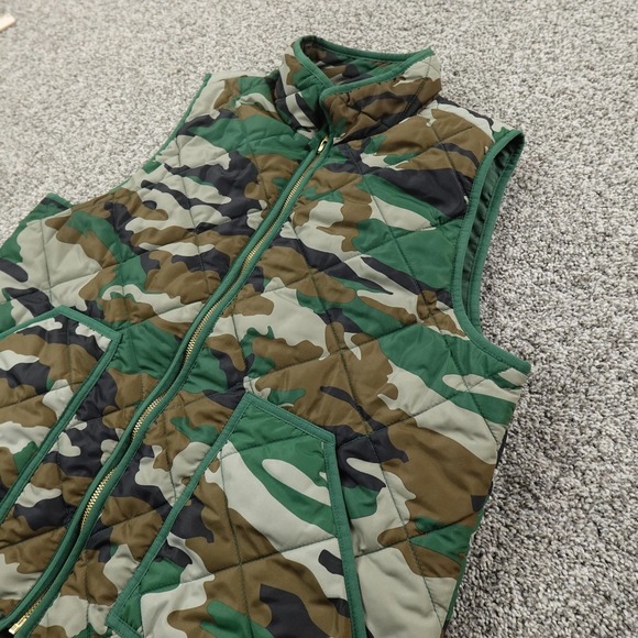 J.CREW Jackets & Blazers - J Crew Vest Womens M Brown Green Camo Quilted Puffer Outdoor Hunting Full Zip